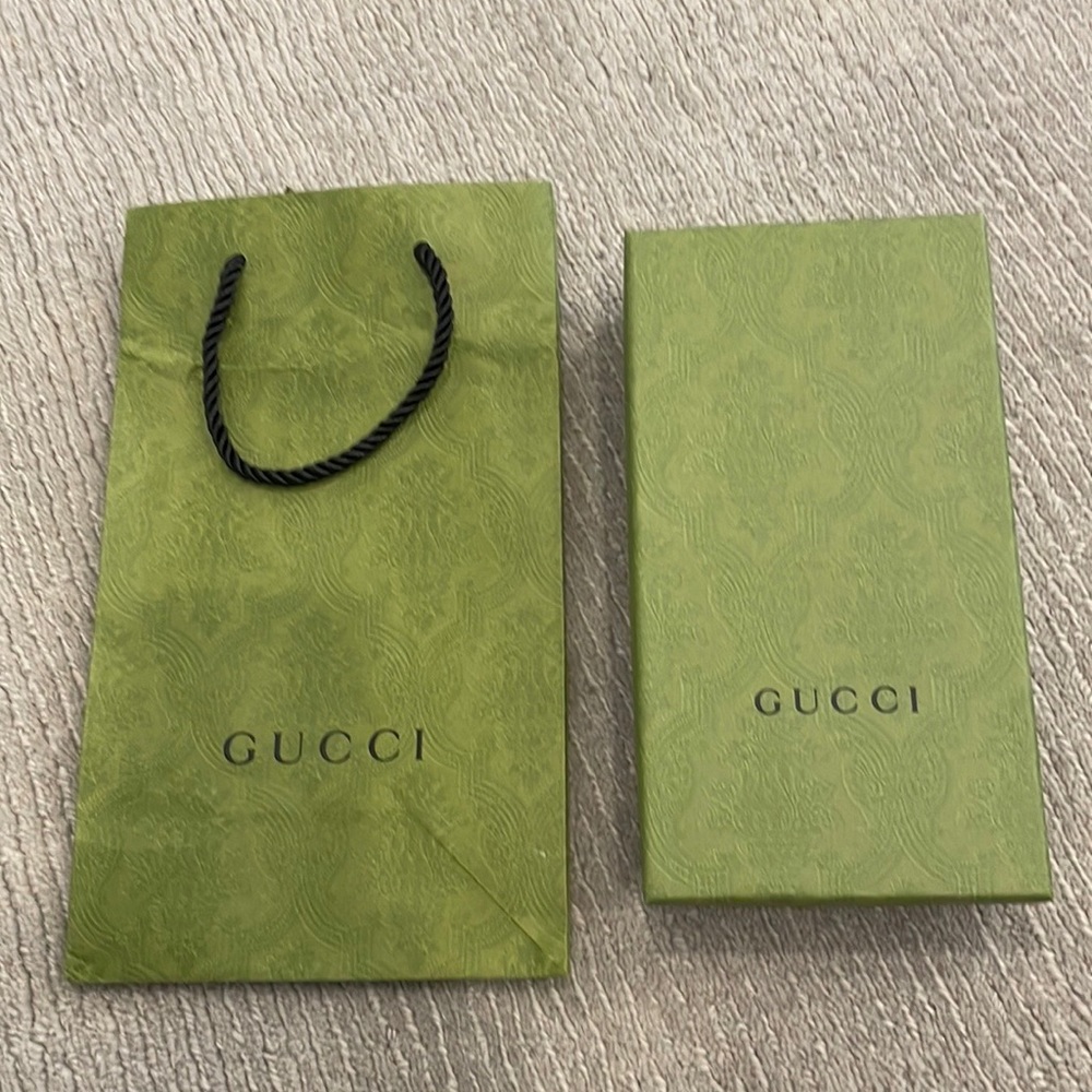Gucci wallet box, wallet dust bag, Gucci authenticity cards.
